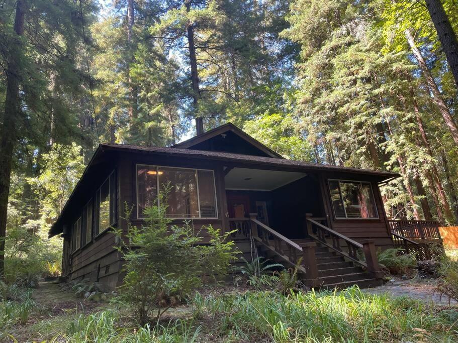 The Groves At Redway Beach - Craftsman Exterior photo
